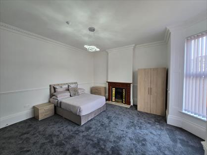 Room in a Shared House, Barnsley Road, S4