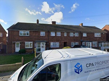 1 Bed Semi-Detached House, Constable Rdnorthfleet, DA11