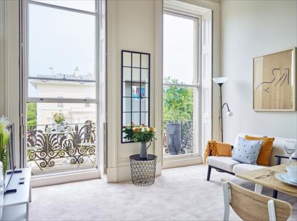 1 bed flat/apartment for rent in 1 Bed Flat, Lansdown Crescent, GL50
