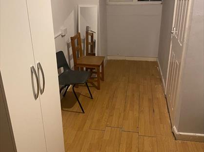 Room in a Shared House, Queens Cross, DY1