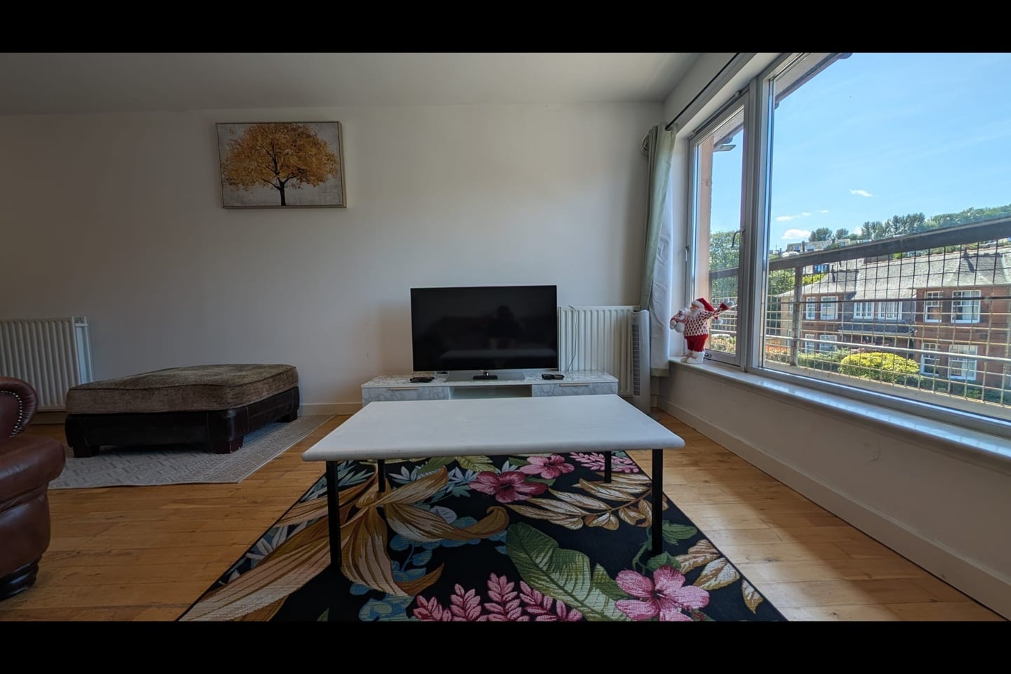 2 Bed Flat, Willowbrae Road, EH8 photo 3
