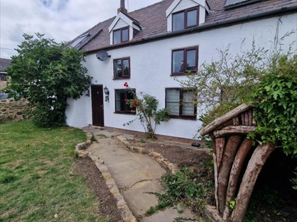 3 Bed Semi-Detached House, Taylor Lane, LS15