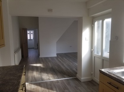 3 Bed Terraced House, Church Road, WN2