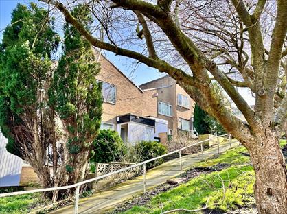 2 Bed Flat, Whickham, NE16