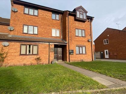 2 Bed Flat, Circuit Close, WV13