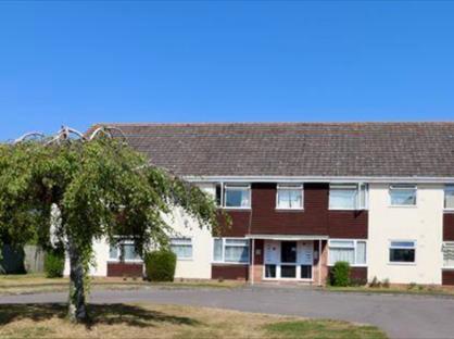 Studio Flat, Quantock Court, BA16