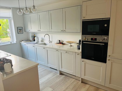 2 Bed Flat, Belvedere Court, KT2