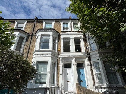 Room in a Shared House, Weltje Road, W6