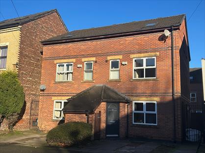 5 Bed Semi-Detached House, Rippingham, M20