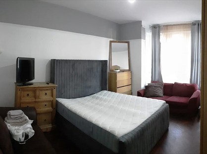 Room in a Shared House, Hermitage Road, N4