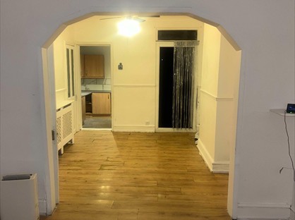 3 Bed Terraced House, St. Johns Road, ME7