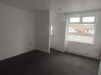 2 Bed End Terrace, Station Road, DL17