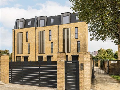 5 Bed Terraced House, Norwood Green, UB2