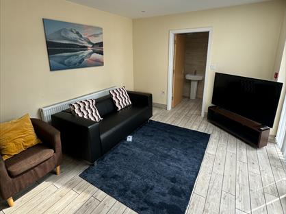 Room in a Shared House, Hants Lane, L39