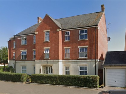 2 Bed Flat, Pioneer Road, SN25