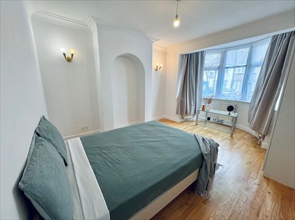 Room in a Shared House, College Road, HA9