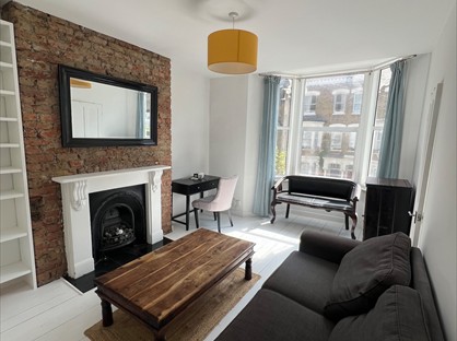 1 Bed Flat, Saltoun Road, SW2