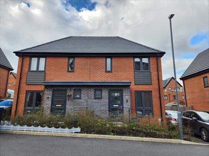 3 Bed Semi-Detached House, Longbridge Place, B31