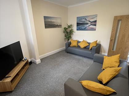 Room in a Shared House, Southport Road, L39