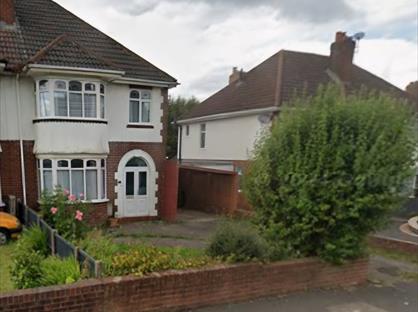 3 Bed Semi-Detached House, New Rowley Road, DY2