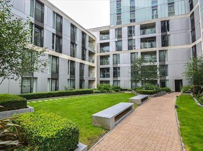 Room in a Shared Flat, Aurora Apartments, SW18