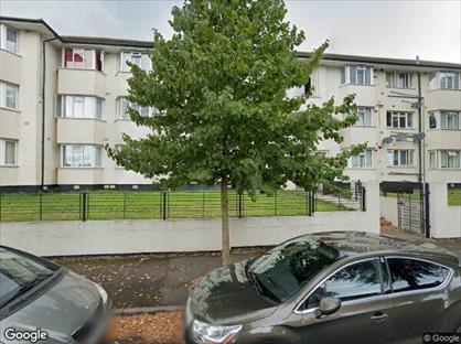 2 Bed Flat, Westbourne House, B21
