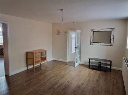 2 Bed Flat, Spencer St, DH8