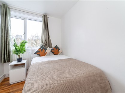 Room in a Shared Flat, Cortis Road, SW15