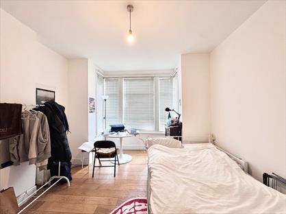 Studio Flat, Dollis Road, N3