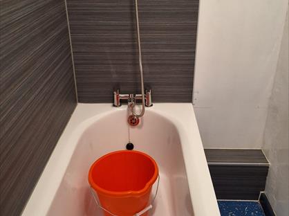 Studio Flat, Dewsbury, WF17