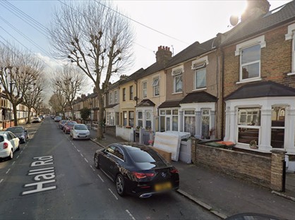 3 Bed Terraced House, Hall Rd, E6