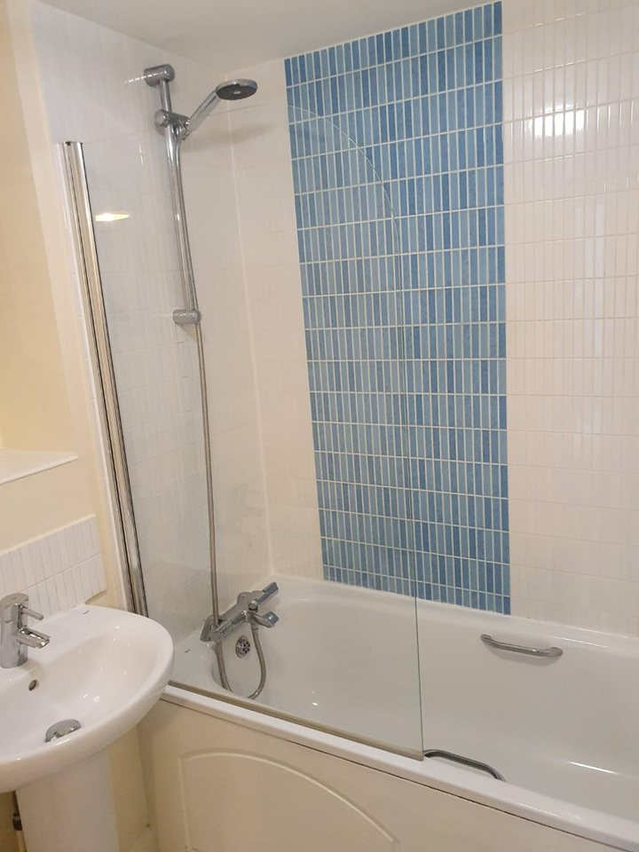 1 Bed Flat, Cobbett Road, SO18 photo 4