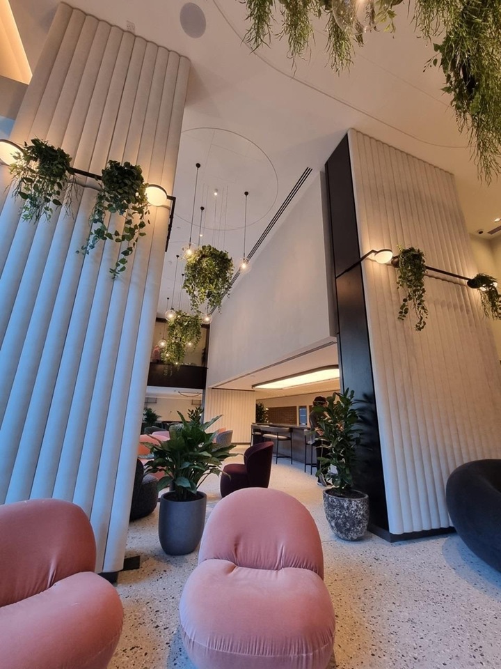 2 Bed Flat, Oxygen Tower, M1 photo 3