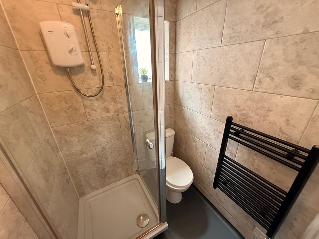 Additional image 4 of 1 Bed Flat, Humberstone Gate, LE1, N1 7GU