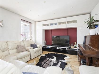 4 Bed Flat, Levita House, NW1