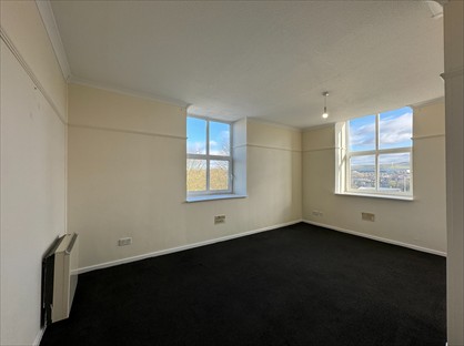 2 Bed Flat, Habergham Street, BB12