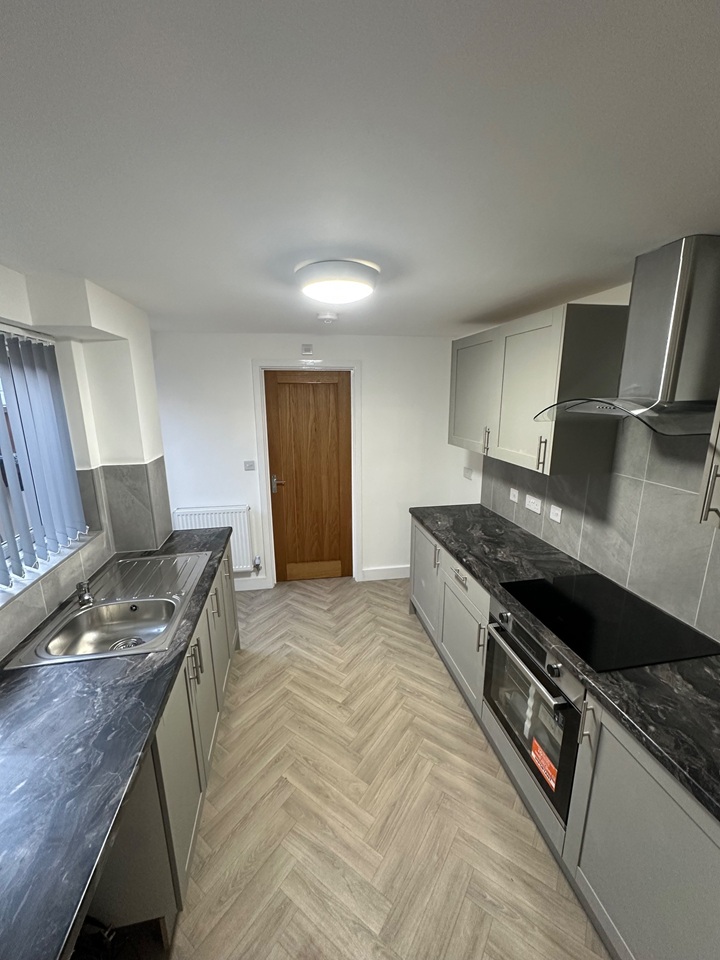 1 Bed Flat, Great Knollys Street, RG1, N1 7GU