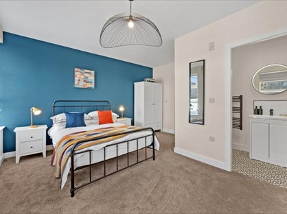 Room in a Shared House, Bawdlands, BB7