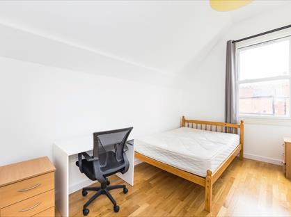 1 Bed Flat, Broadhurst Gardens, NW6
