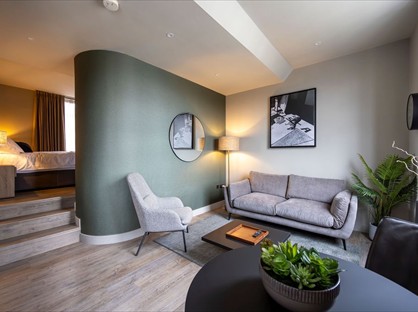 1 Bed Flat, The Headrow, LS1
