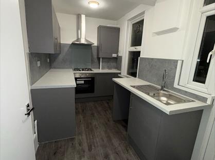 2 Bed Flat, Fortune Gate Road, NW10