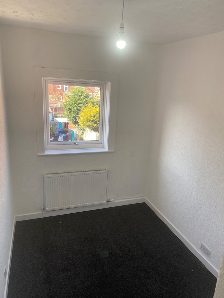Atherton, Manchester - 2 Bed Terraced House, High Street, M46 - To Rent ...