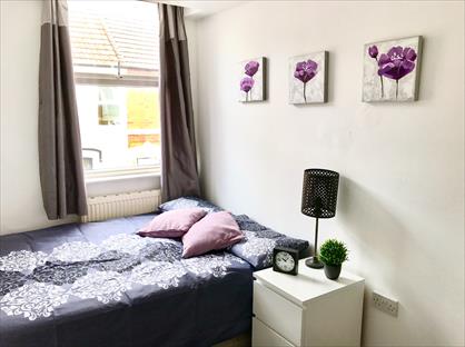 Room in a Shared House, Edward Street, DY1