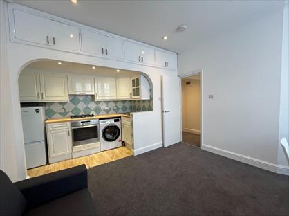 1 Bed Flat, Howitt Road, NW3