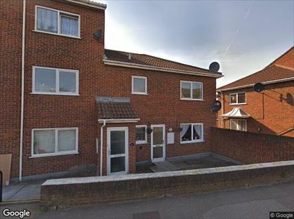 2 Bed Flat, Bridge Court, RM17