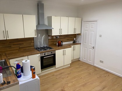 2 bed terraced house for rent in 2 Bed Terraced House, Bank Street, S70