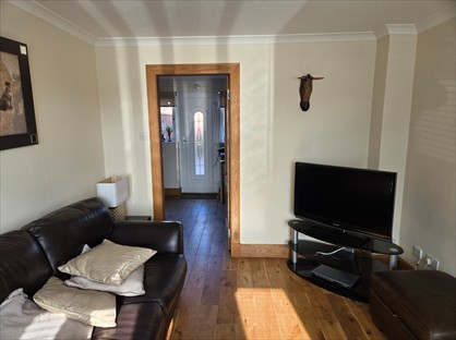 2 Bed Terraced House, Bell Court, FK2