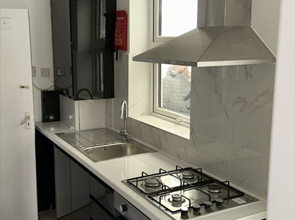 4 Bed Terraced House, Winter Avenue, E6