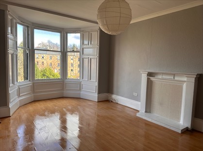 3 Bed Flat, Hayburn Crescent, G11