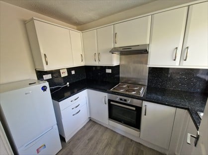 2 Bed Flat, Grandtully Drive, G12